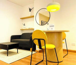 Apartment (518) | Living area - Otono 518 by Wynwood House  (Bogotá)