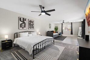 4 bedrooms, iron/ironing board, WiFi, bed sheets