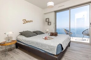 3 室のベッドルーム、アイロン / アイロン台、旅行用ベビーベッド、WiFi