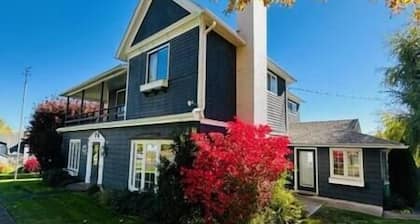 Wildflower Suites North