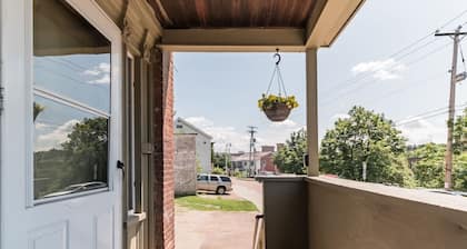 Cute Apartment in the Heart of Winooski