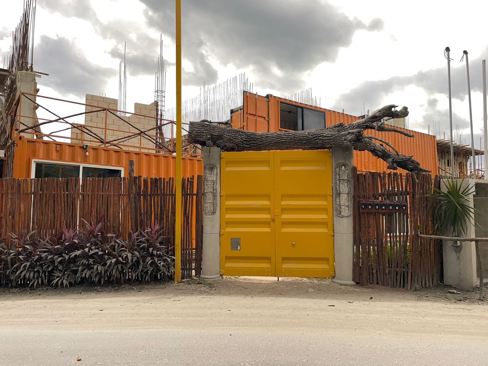 Framhlið gististaðar