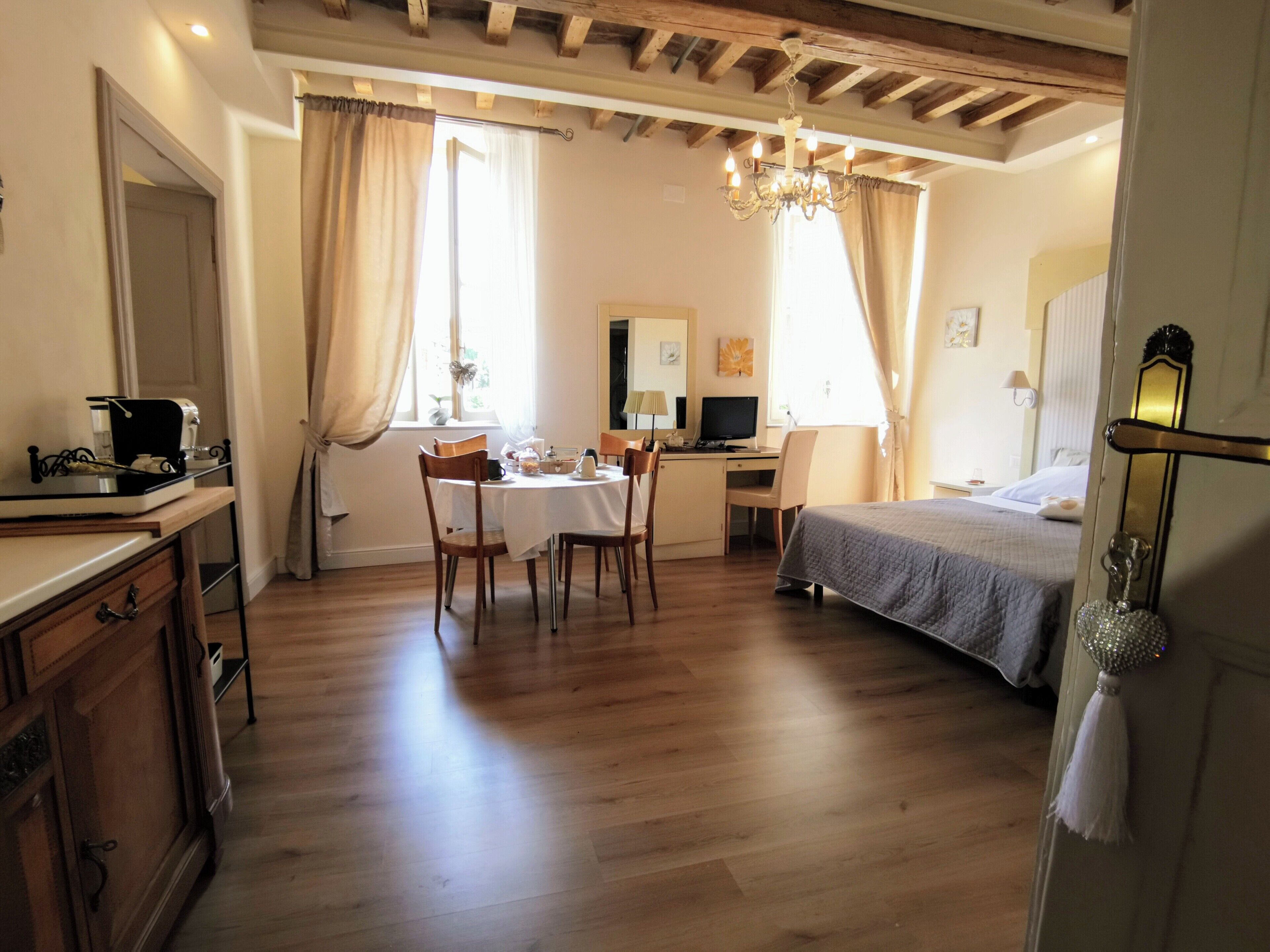 Deluxe-Vierbettzimmer, 2 Schlafzimmer, Nichtraucher, Klimaanlage