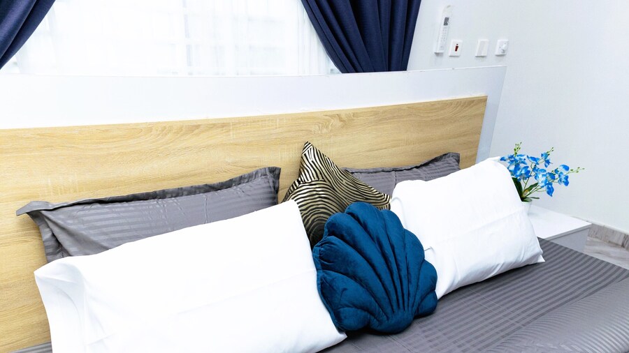 Firnic Luxurious Private Hotel