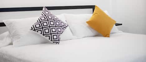 1 chambre, literie de qualité supérieure, couette en duvet d'oie