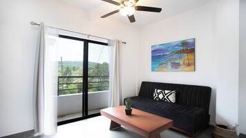 1 bedroom, premium bedding, down comforters, laptop workspace