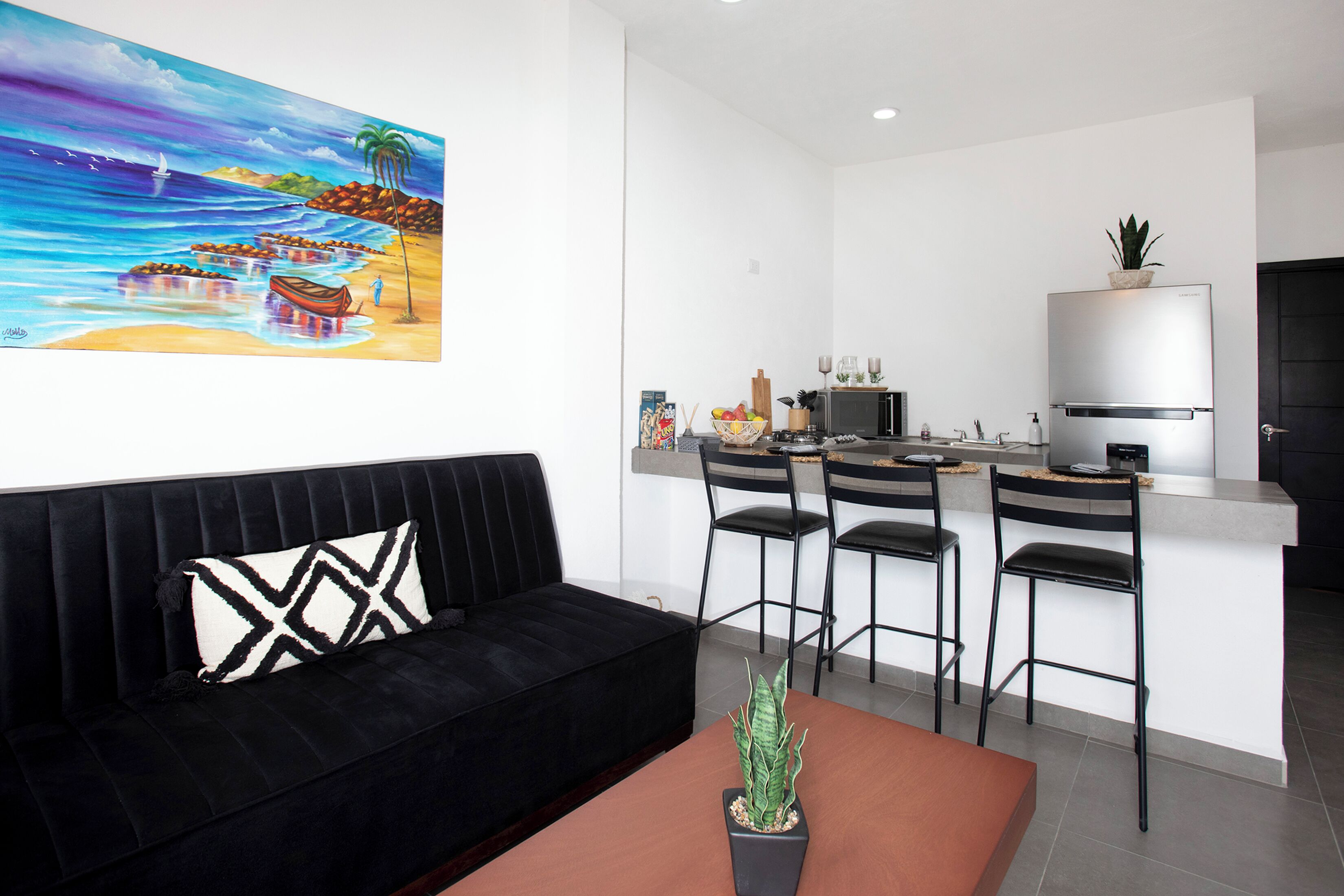 1 bedroom, premium bedding, down duvets, laptop workspace