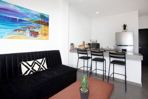 1 bedroom, premium bedding, down duvets, laptop workspace - Casa Alta (Sayulita)