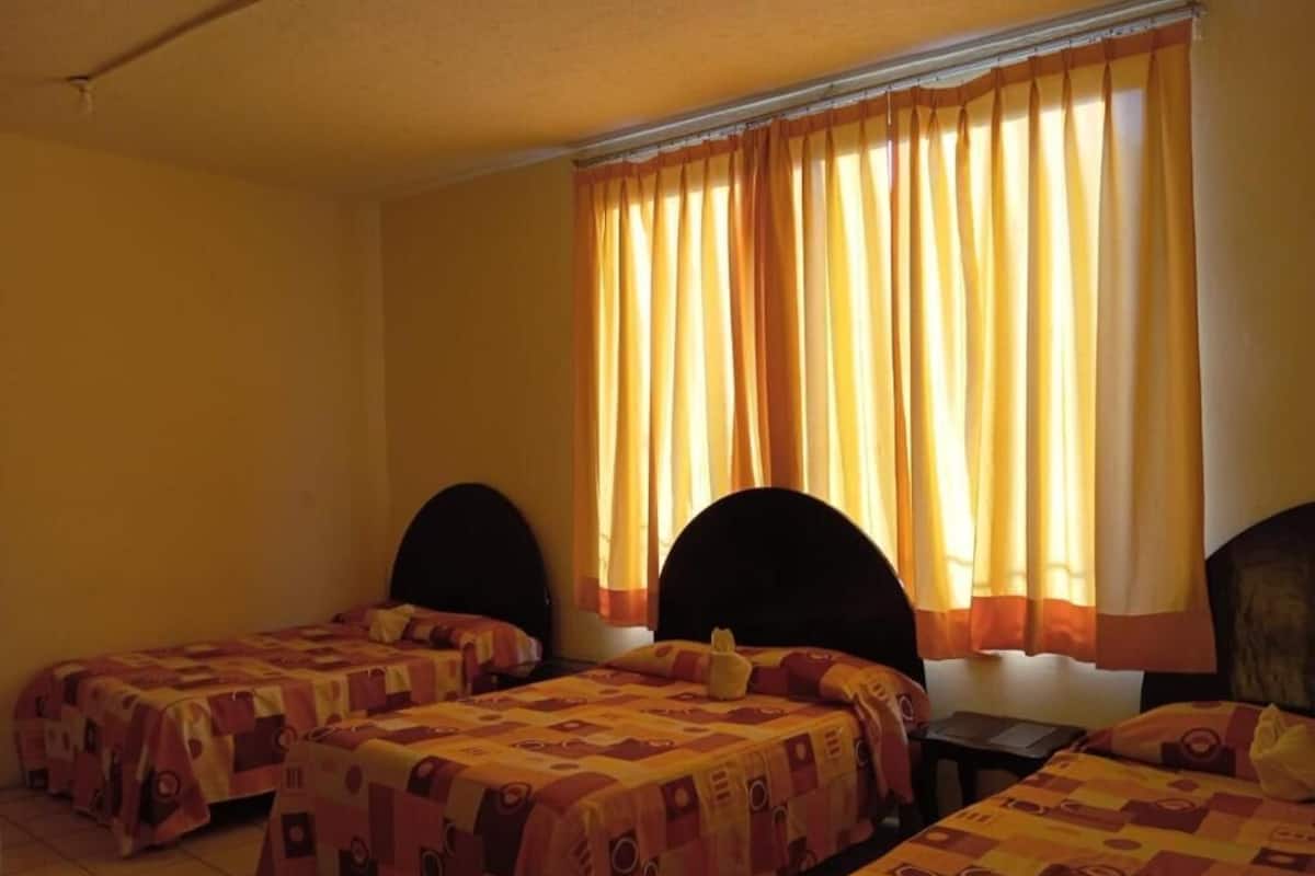 Chambre triple Confort, non-fumeur, patio | Accès au Wi-Fi (inclus)