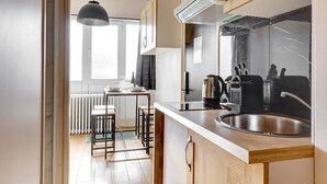 Unclassified image, 4 of 24, button - TheBlueStay 39 – Cosy Apartment Buttes-Chaumont (Paris)