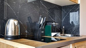 Unclassified image, 2 of 24, button - TheBlueStay 39 – Cosy Apartment Buttes-Chaumont (Paris)