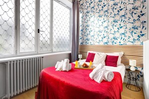 1 bedroom, internet, bed sheets - TBS 48 - Cosy and modern studio (Paris)