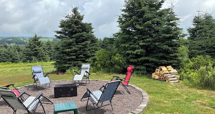 Peaceful river view cottage close to world class sandy beaches