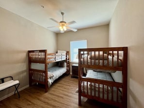 2 bedrooms, WiFi, bed sheets