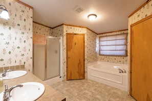 Hair dryer, towels, toilet paper