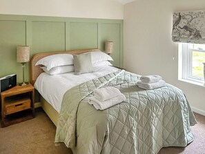 1 bedroom, free WiFi, bed sheets