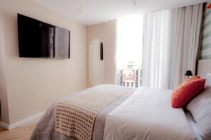 Studio, Smoking | 1 bedroom - Cosy a few Steps From Copacabana Beach Interno PJ (Rio de Janeiro)