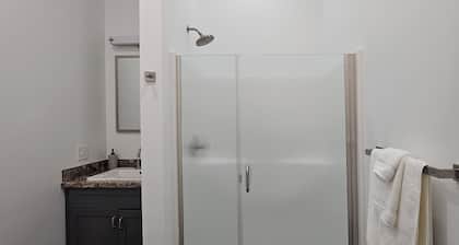 Breckenridge Suites