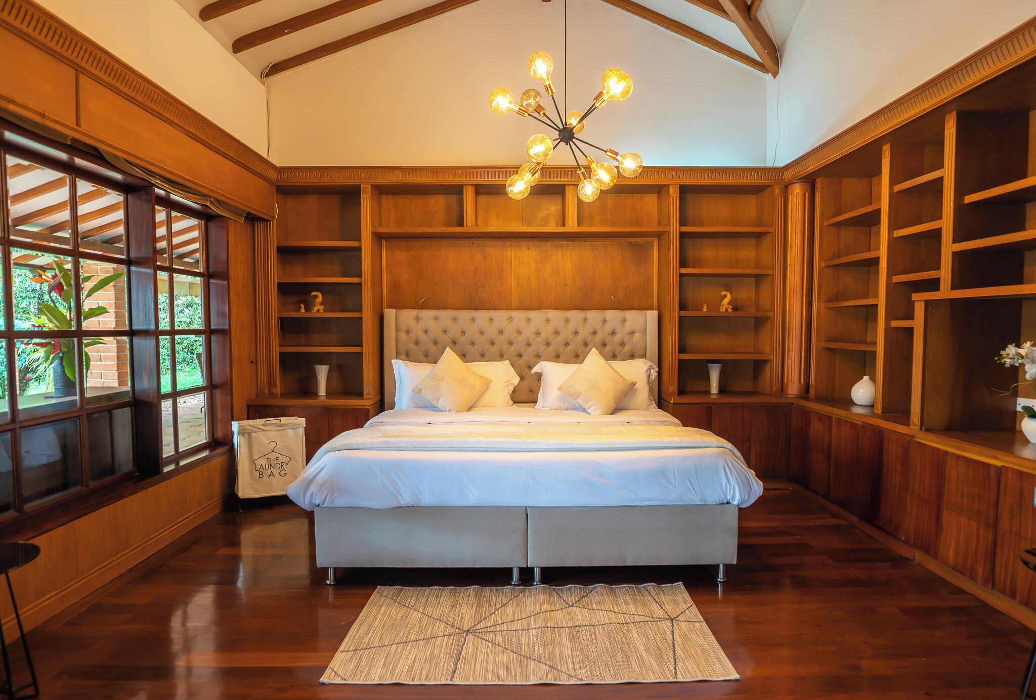 In-room safe, desk, iron/ironing board, travel cot