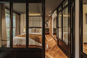 Departamento Deluxe | Caja de seguridad en la habitación y escritorio