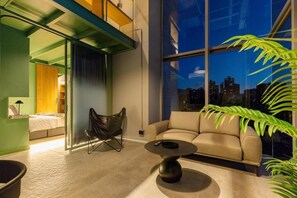 Superior apartman, kilátással a városra | Nappalirész