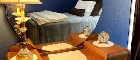 1 bedroom, desk, iron/ironing board, free WiFi