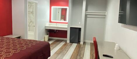 Basic Single Room | Free WiFi, bed sheets