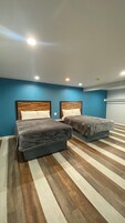 Basic Double Room | Free WiFi, bed sheets