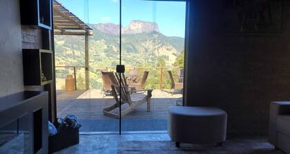 Linda Casa aconchegante São Bento do Sapucai , aceita Pet!!!