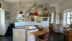 Interior - Historical Villa 'The Birdhouse' - Garden & Views (Monterosso al Mare)