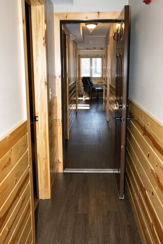 Elevated luxury awaits at Legacy Cabins, where bison roam just beyond.