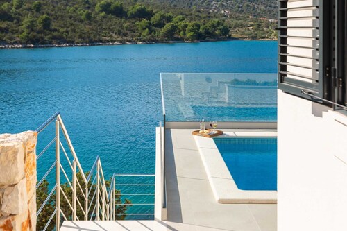 Beachfront Villa Mila M with Pool