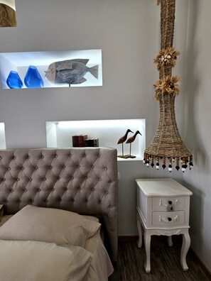 1 bedroom, WiFi, bed sheets - Walking distance to several beaches, Ferragudo village, supermarkets and Portimão. (Ferragudo)