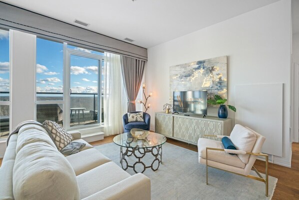 Téléviseur connecté, bureau