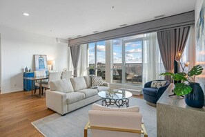 Téléviseur connecté, bureau