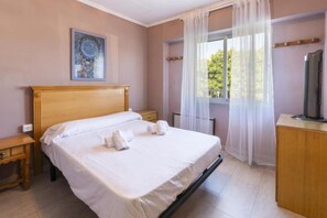 3 bedrooms