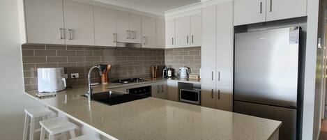 Microwave, oven, stovetop, dishwasher