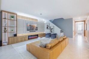 Tv, tv-spel och en stereo