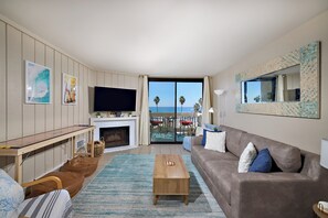 TV, fireplace, table football, ping pong - One Bedroom Breathtaking Whitewater Ocean Views, From the Balcony No Stairs! (Oceanside)