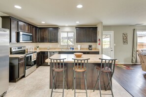 Fridge, microwave, oven, stovetop - Near Hiking Trails: Home w/ Deck in San Antonio! (San Antonio)