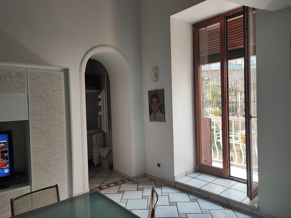 Interior - "About Centro Storico" - Accommodation in the heart of Naples (Napoli)