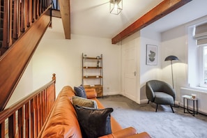 Classic House | Living area