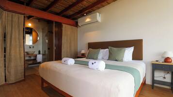 Casa de lujo, vista a la playa | 4 habitaciones y tabla de planchar con plancha