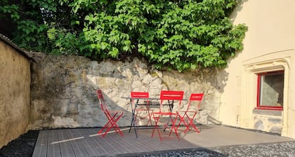 Appartement sous le Chateau de Murol