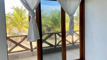Standard Room, Beach View | Free WiFi