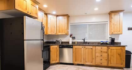 Y Mountain View Cozy 2- bd Stay by BYU & Slate Canyon