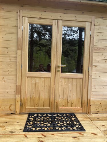 The Cardinal Barn! Beautiful peaceful tiny home in the heart of the Adirondacks!