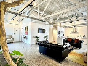 Living area - TMACS Auckland (Auckland)