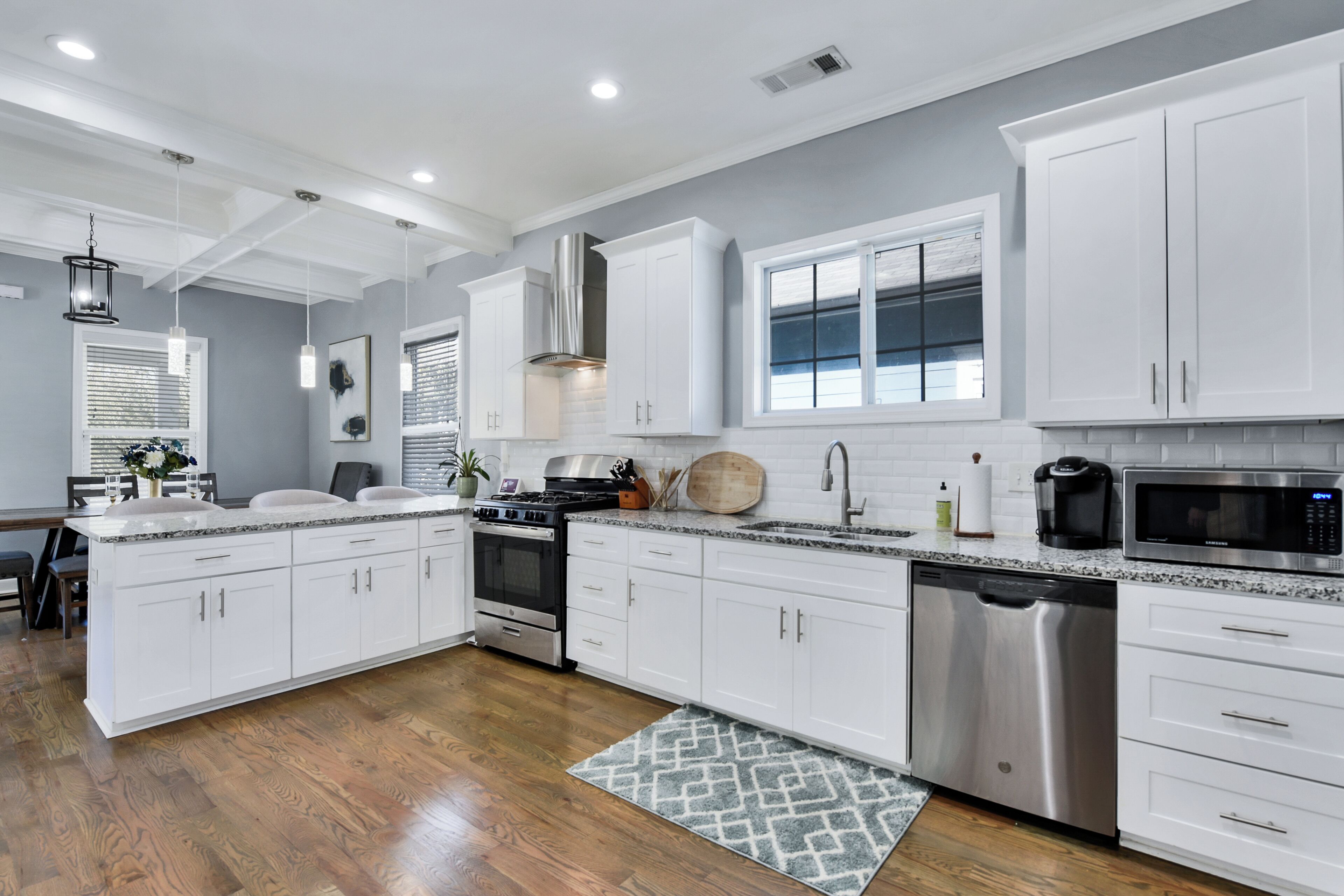 Microwave, oven, stovetop, dishwasher