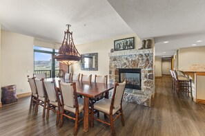 Dining - NEW! Penthouse 701 - 4 Bedroom/4 Bathroom with Loft - Steamboat Grand (Steamboat Springs)
